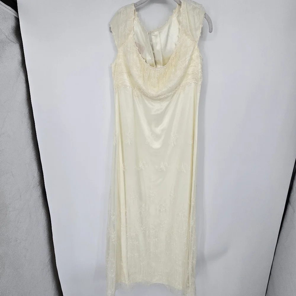 shell lace dress Lilly Pulitzer Women's Faye V-Neck Lace Ruffle Dress